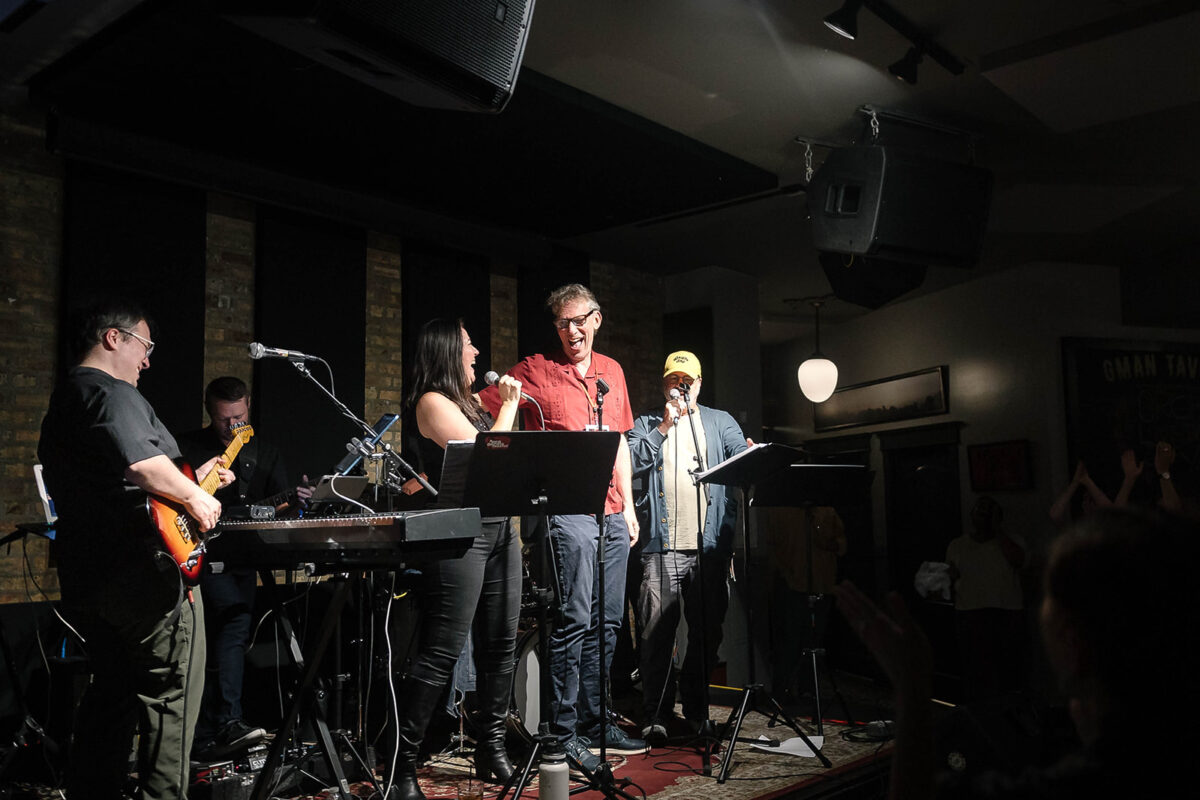 RO KARAOKE RO KARAOKE