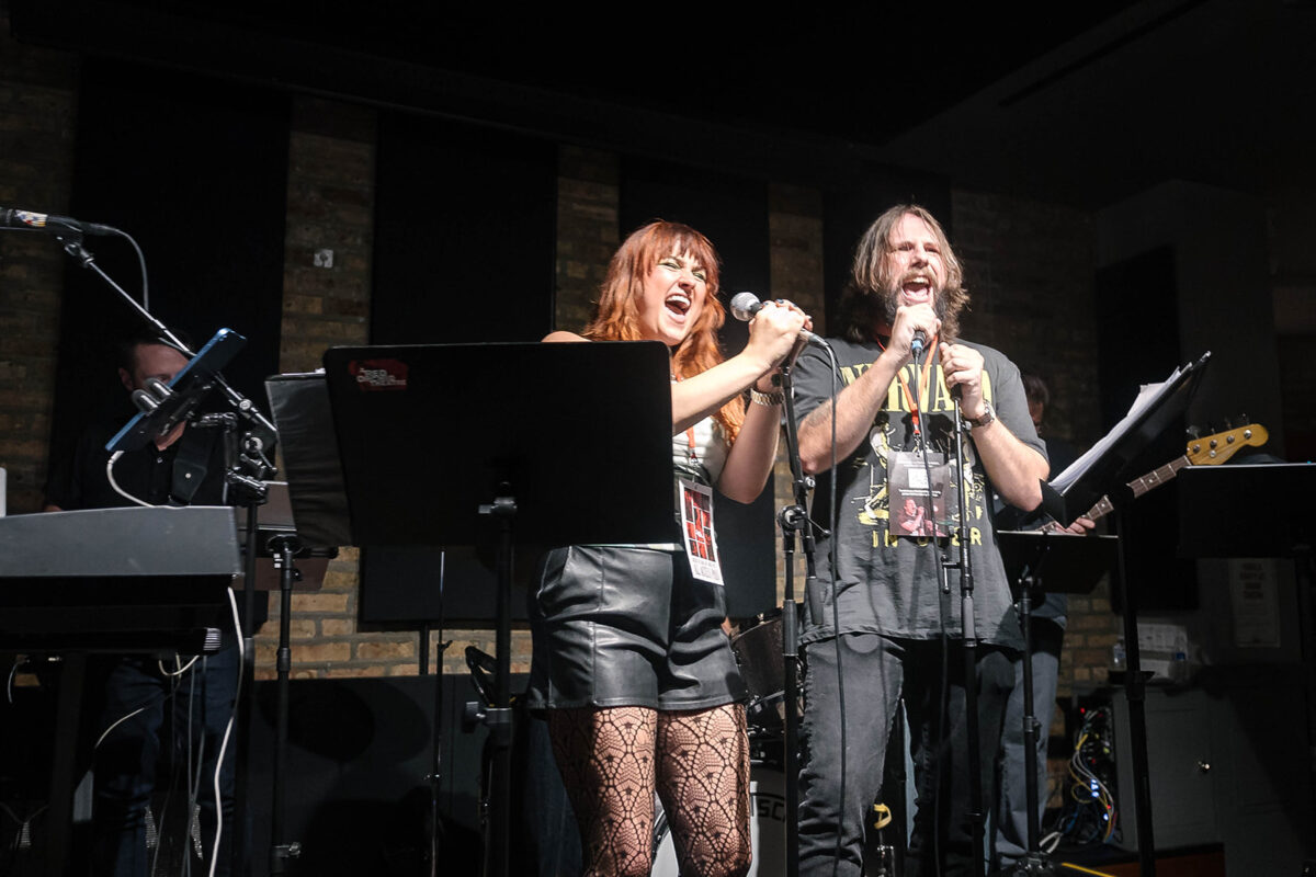 RO KARAOKE RO KARAOKE