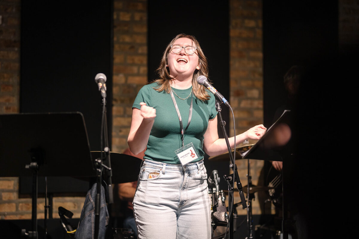 RO KARAOKE RO KARAOKE