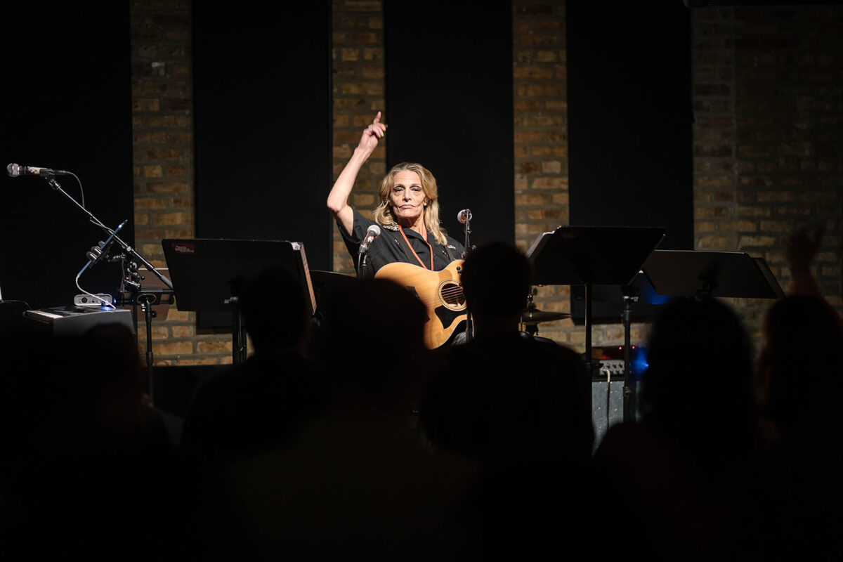 RO KARAOKE RO KARAOKE