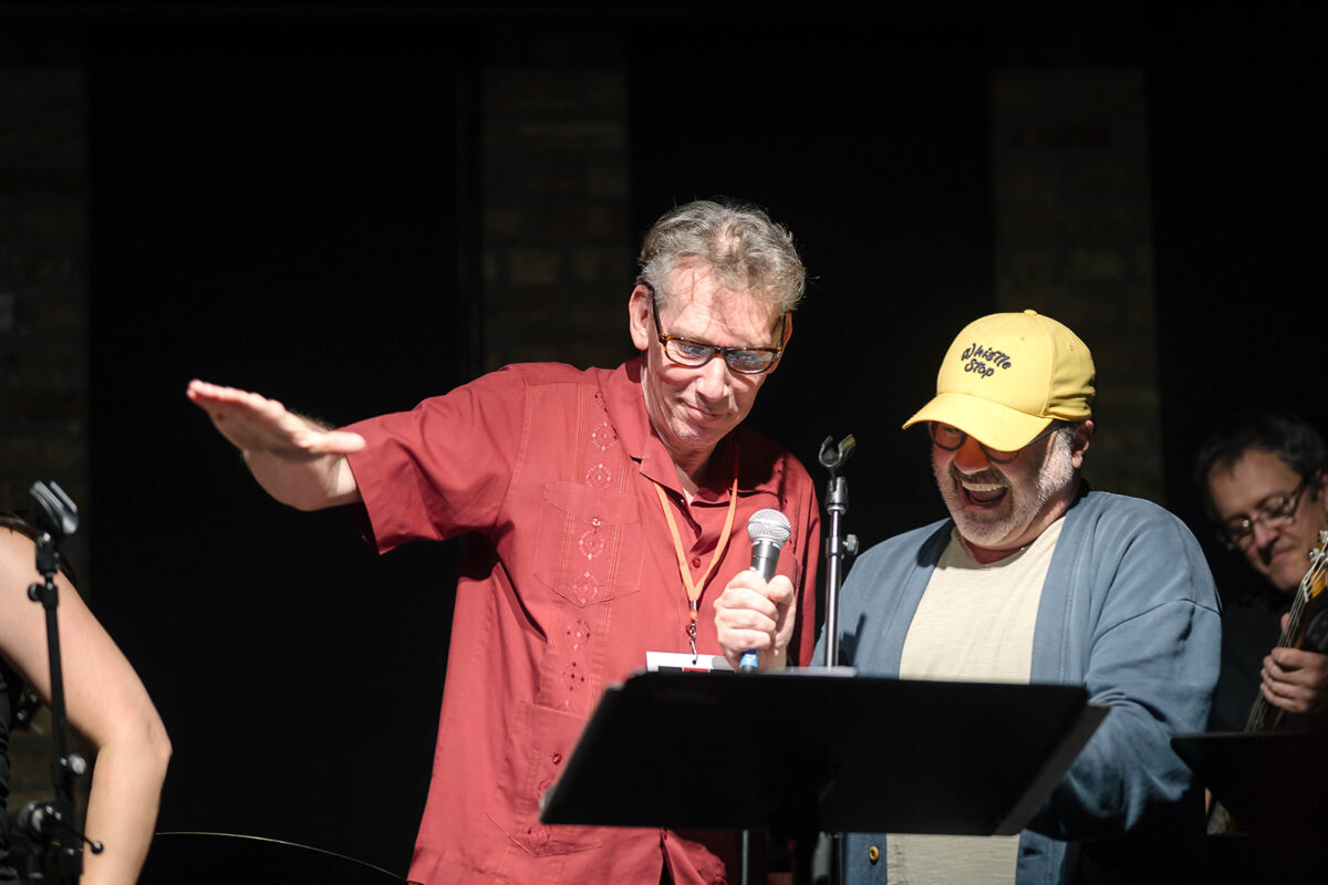 RO KARAOKE RO KARAOKE