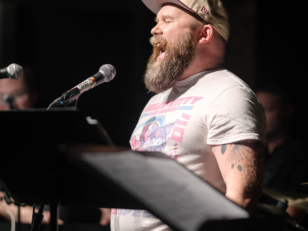 RO KARAOKE RO KARAOKE