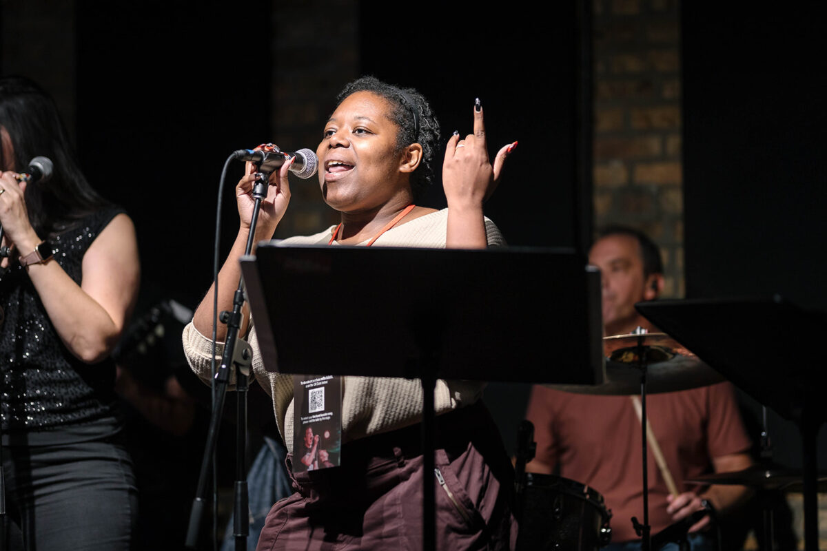 RO KARAOKE RO KARAOKE